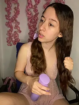-rosi online show from June 13, 2026, 1:03 am