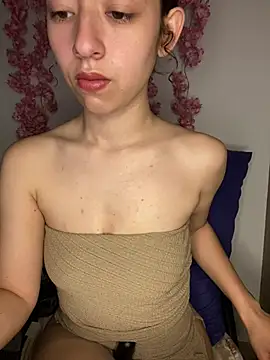 -rosi online show from July 9, 2026, 1:39 am