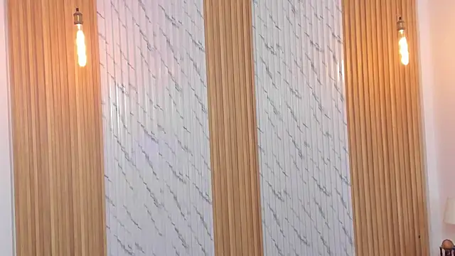 thomas walker0 online show from November 22, 2025, 11:53 am