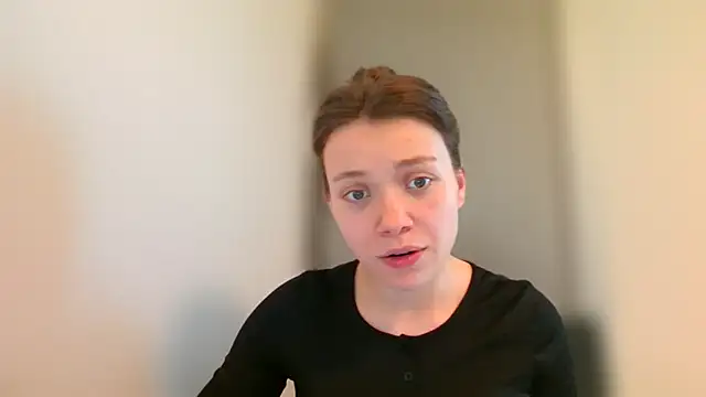 WonderAngela online show from April 11, 2026, 1:26 pm