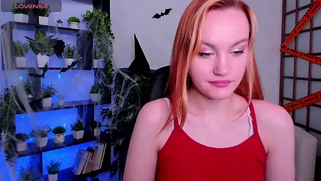 Ida FaneStain online show from November 2, 2025, 2:27 am