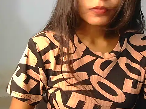 Aarti misty71 online show from May 29, 2026, 5:13 am