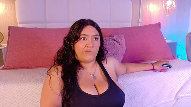 Leah Bensson online show from September 11, 2025, 3:12 pm