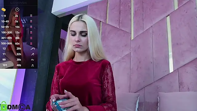 SelenaDaze online show from September 13, 2025, 3:17 am