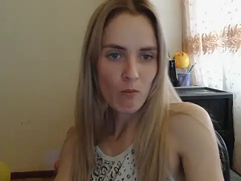 JayeTyler online show from November 20, 2025, 10:16 am