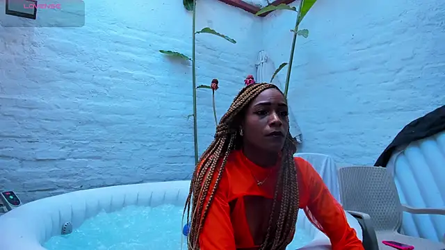 kiaratentation online show from September 29, 2025, 7:41 pm