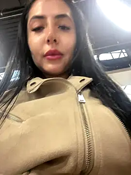 oh nina online show from October 27, 2025, 8:21 pm