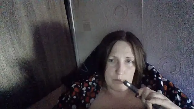 AllaSowinskaya online show from June 15, 2026, 7:35 pm