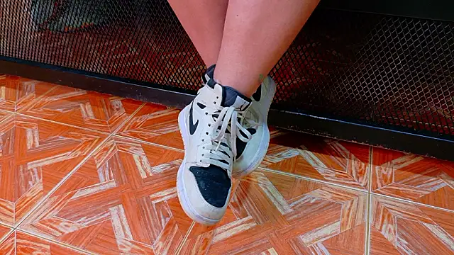 Snapshot of JenaCooper_ chatting on March 6, 2026, 2:50 am JenaCooper online show from March 6, 2026, 2:50 am