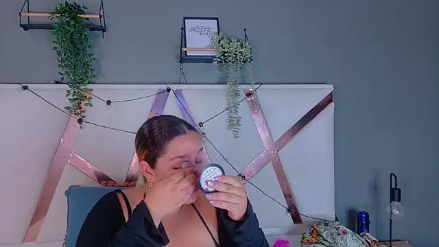 JenaCooper  online show from June 21, 2026, 11:27 am