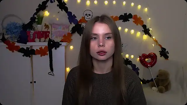 OceanicDawn online show from November 4, 2025, 6:39 am