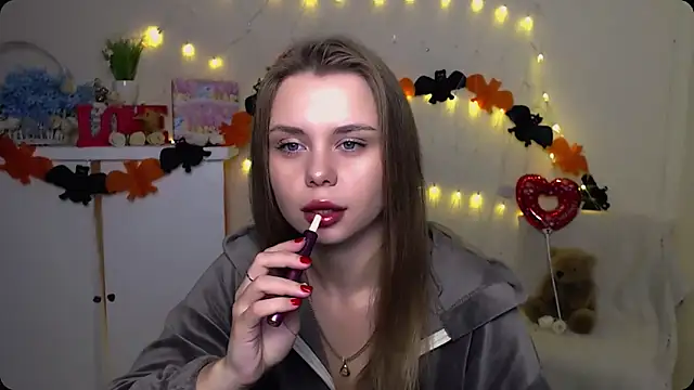 OceanicDawn online show from October 10, 2025, 5:19 am