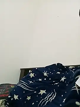 paisita122 online show from September 21, 2025, 3:22 am