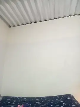 paisita122 online show from November 26, 2025, 3:50 am