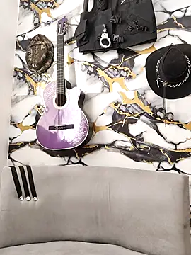 Hiroshi Shen online show from January 17, 2026, 1:37 pm