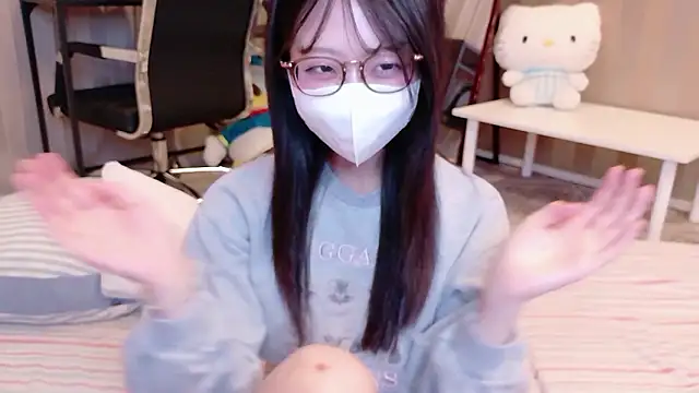 OSUSHI-CHAN online show from June 8, 2026, 5:02 pm