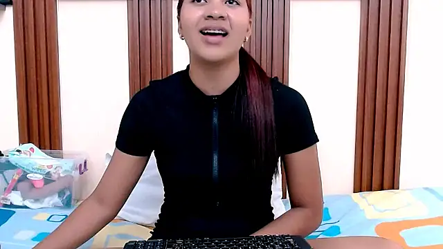 kimberly18cute online show from May 9, 2026, 12:03 am