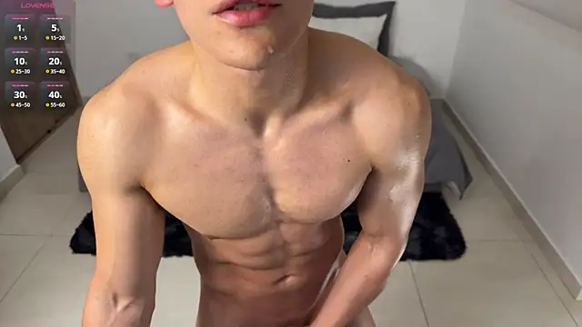 Maxx Lancaster online show from May 6, 2026, 3:05 pm