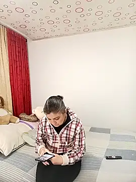 Snapshot of queemking chatting on March 9, 2026, 8:12 pm queemking online show from March 9, 2026, 8:12 pm