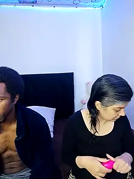 Snapshot of queemking chatting on February 7, 2026, 7:00 pm queemking online show from February 7, 2026, 7:00 pm