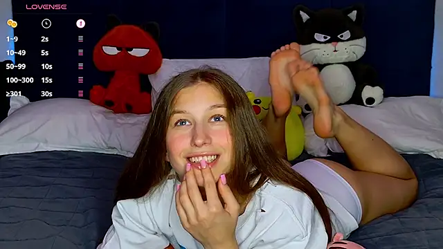 MissEmilyMiller online show from April 27, 2026, 7:12 pm