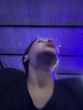 sweet shadil  online show from October 20, 2025, 10:27 am