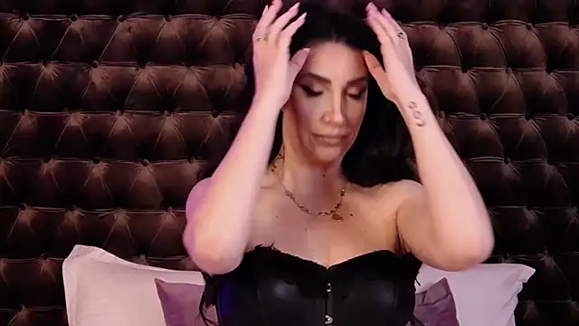 StephanyMillan online show from June 1, 2026, 4:45 am