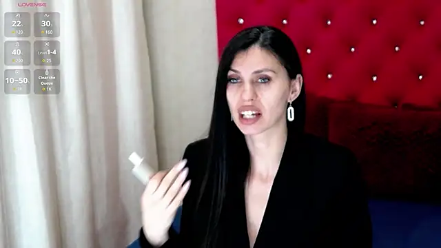 HaileyVixen online show from February 28, 2026, 8:30 pm