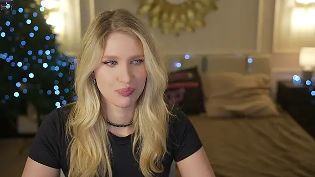 Snapshot of Scarlett_Sweet054 chatting on January 13, 2026, 3:38 pm Scarlett Sweet054 online show from January 13, 2026, 3:38 pm