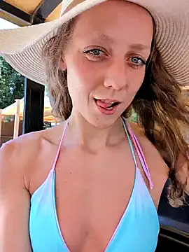 Eveline Beauty Kitty online show from July 1, 2026, 10:37 am