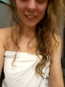 Eveline Beauty Kitty online show from October 7, 2025, 5:14 pm