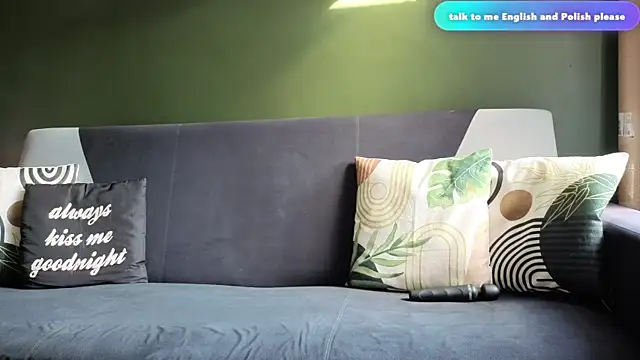 Eveline Beauty Kitty online show from September 18, 2025, 3:04 pm