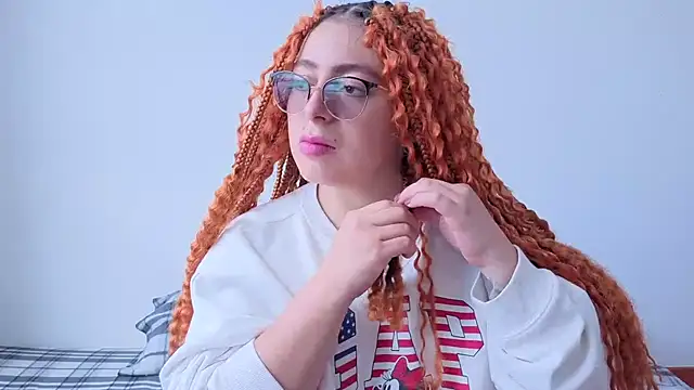 MiaKimky online show from January 7, 2026, 3:06 pm