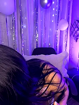 Dafnee sr online show from November 2, 2025, 2:16 am