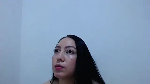 Snapshot of carolina_zabala_19 chatting on June 26, 2026, 4:46 pm carolina zabala 19 online show from June 26, 2026, 4:46 pm