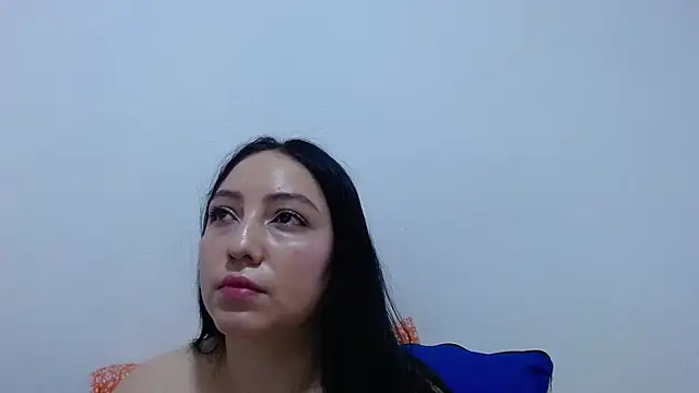 Snapshot of carolina_zabala_19 chatting on August 6, 2026, 4:24 pm carolina zabala 19 online show from August 6, 2026, 4:24 pm
