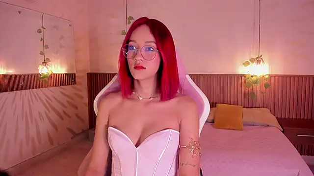 Snapshot of daphne_courtis chatting on February 11, 2026, 3:06 am daphne courtis online show from February 11, 2026, 3:06 am