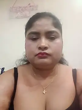 hornyriyanka online show from June 27, 2026, 3:01 am