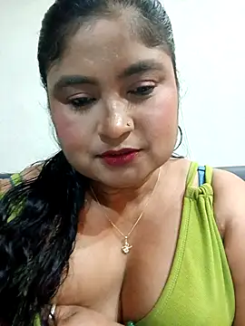 hornyriyanka online show from June 10, 2026, 2:24 am