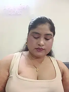 hornyriyanka online show from July 24, 2026, 2:40 am
