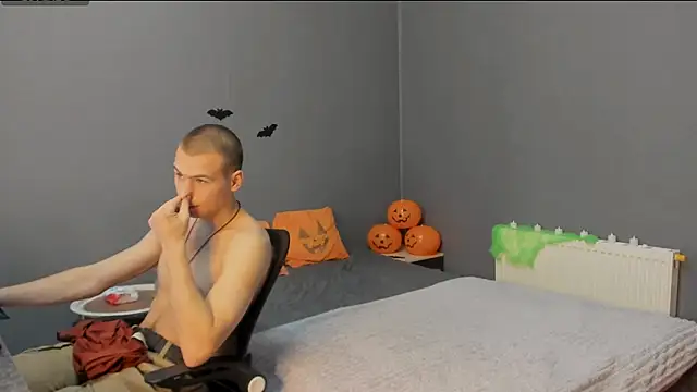 Garden of Eden  online show from November 1, 2025, 4:30 am