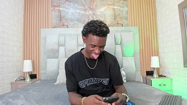 pipedark  online show from September 19, 2025, 3:21 am