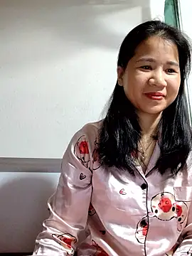 Maria2299 online show from November 12, 2025, 7:07 pm