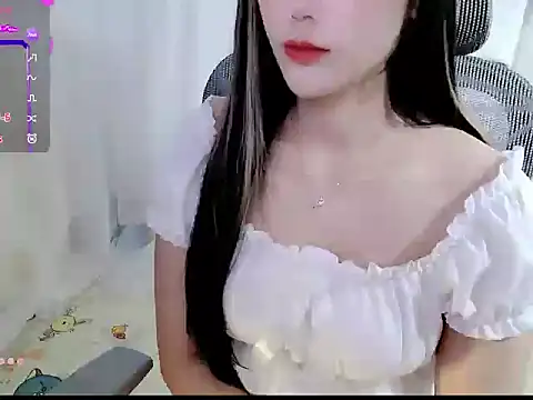 HanaYourlove online show from April 28, 2026, 2:27 am