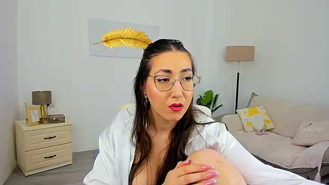 Kylie Kathy online show from June 10, 2026, 5:47 pm