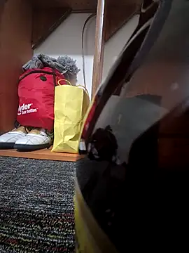 Snapshot of uratre chatting on December 19, 2025, 9:22 am uratre online show from December 19, 2025, 9:22 am