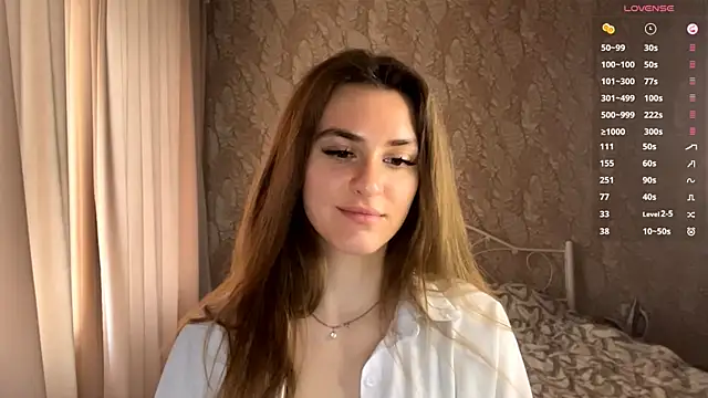 miainheat online show from October 15, 2025, 9:06 am