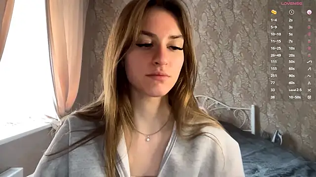 miainheat online show from September 16, 2025, 8:26 am