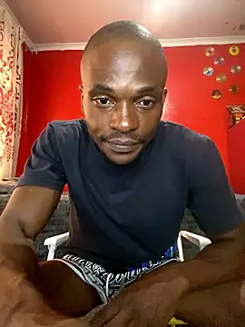 Snapshot of BaggyDirt chatting on January 16, 2026, 4:00 pm BaggyDirt online show from January 16, 2026, 4:00 pm