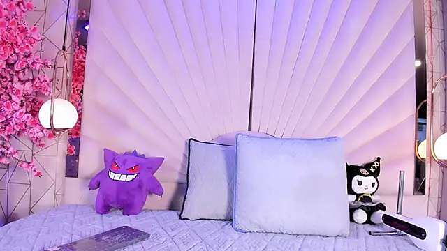 VesperVelvet online show from June 30, 2026, 5:29 am